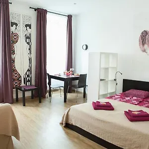 https://madina-apartment.vienna-besthotels.com