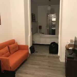 https://26-rue-de-chateaudun.fr-paris.fr