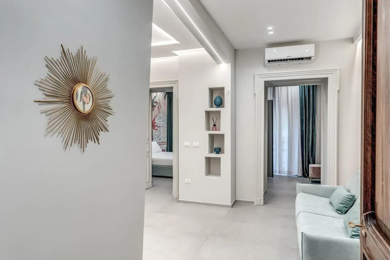 Lady Diamond Apartment Naples