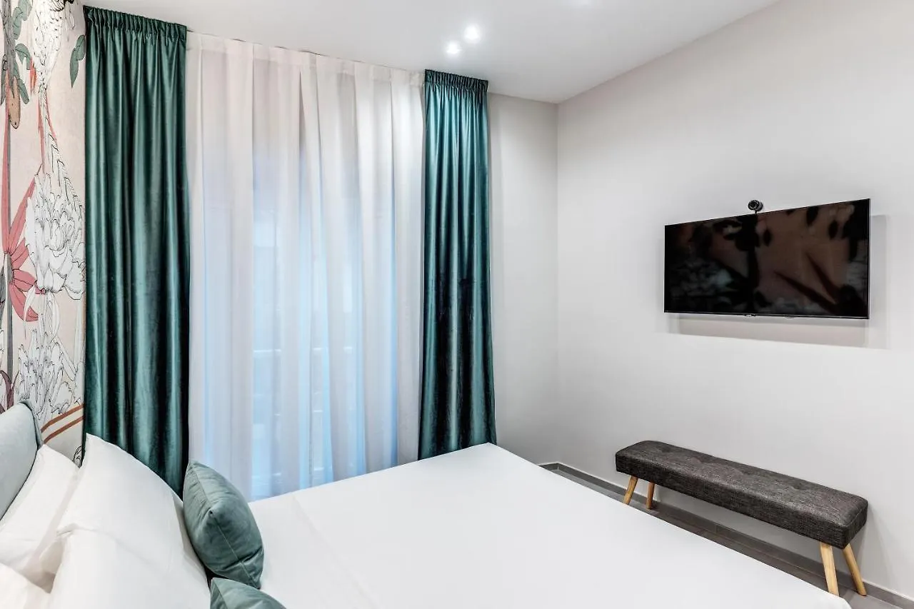 Lady Diamond Apartment Naples