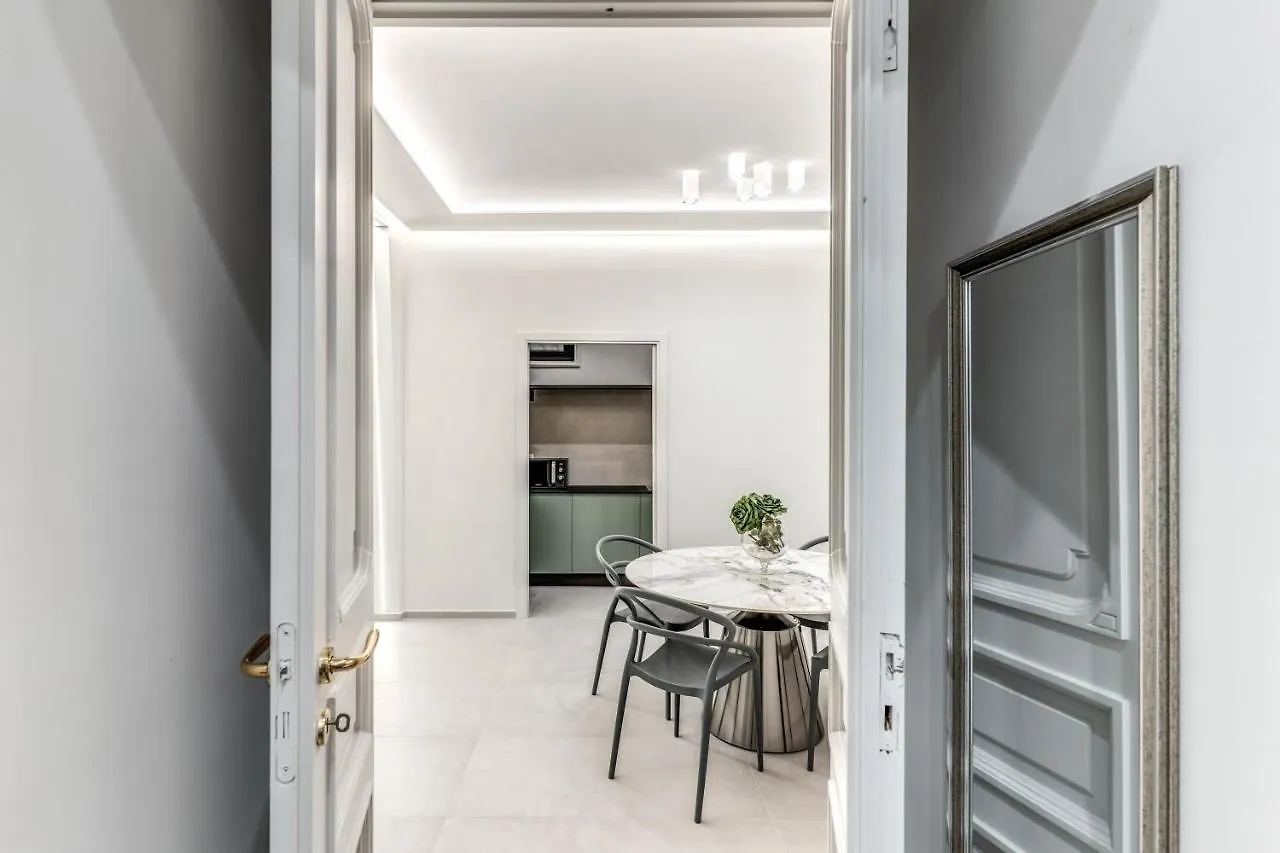 Lady Diamond Apartment Naples