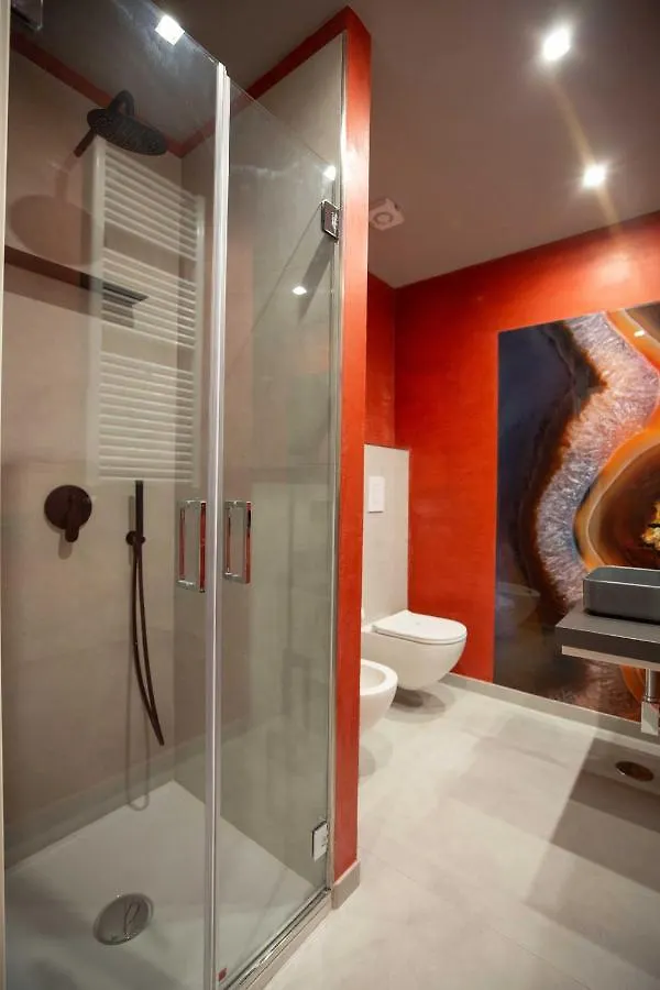 Lady Diamond Apartment Naples Italy