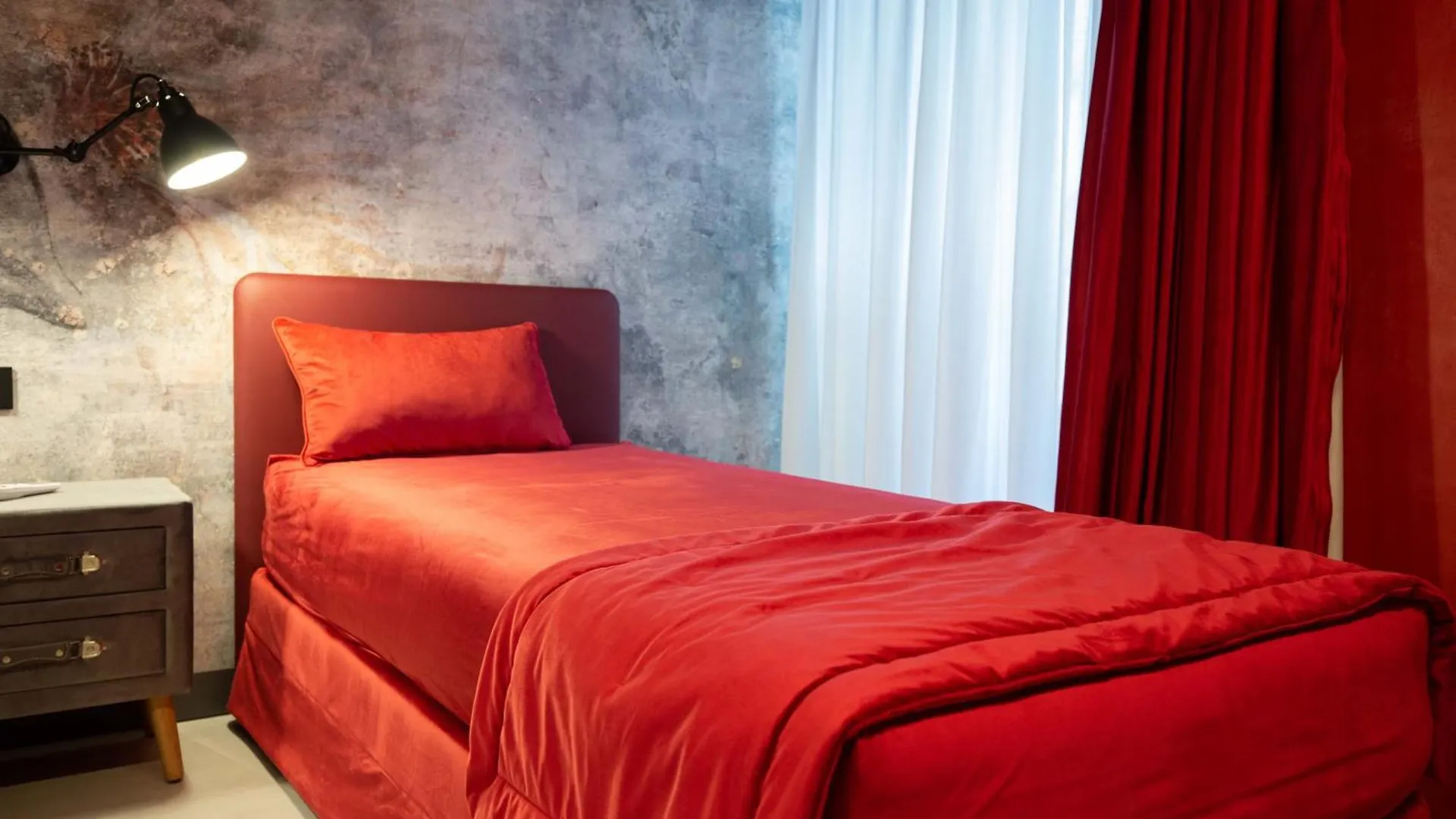 Lady Diamond Apartment Naples Italy